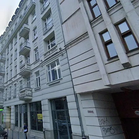 Διαμέρισμα Modern In The Center *